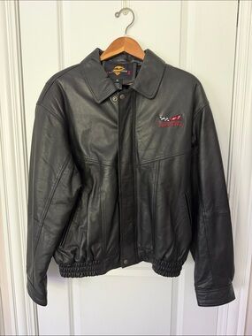 Men's Vintage Black Leather Bomber Jacket
